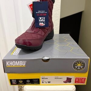 Khombu Maroon Quilted Boots